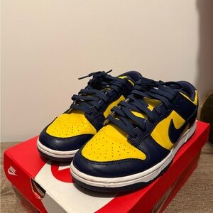 Nike Navy and Yellow Sneakers